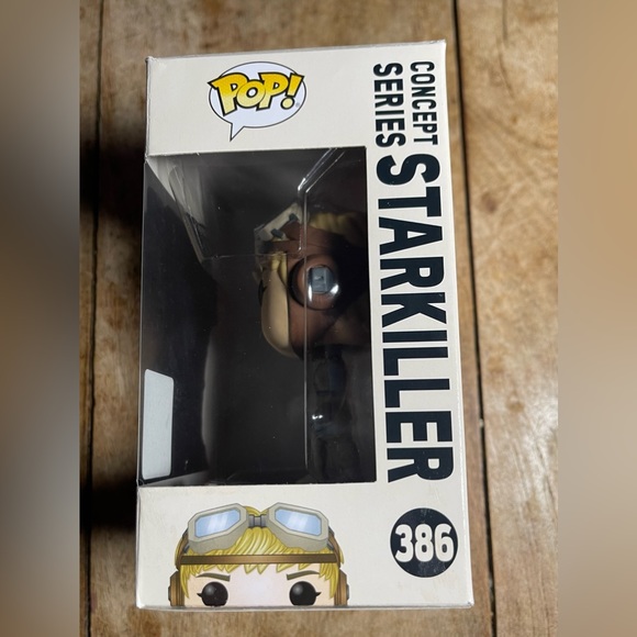 Funko Pop! Star Wars #386 Concept Series Starkiller - Picture 4 of 6